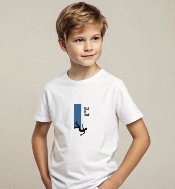 "FALL IN LOVE" T-shirt - Image 4